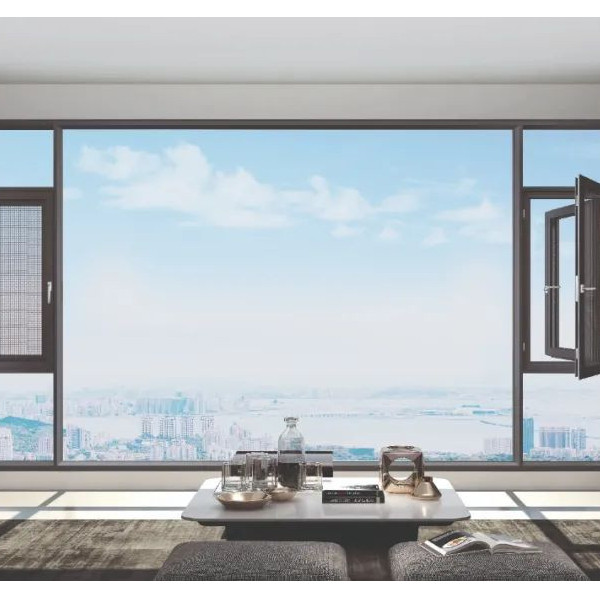 伊盾門窗【生活真美好】第一季 | 品質(zhì)居所、溫馨生活，是對美好的最佳詮釋